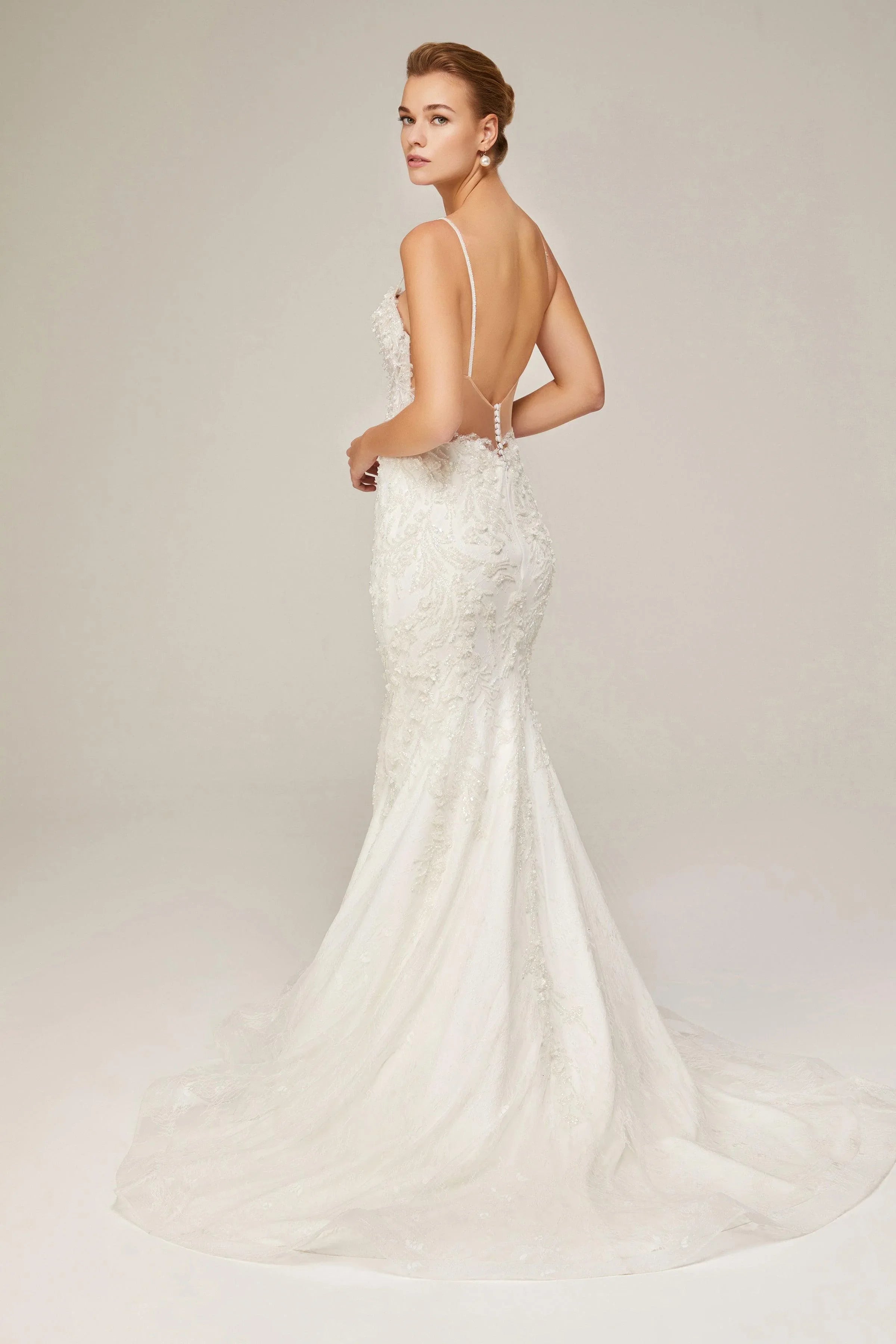 Malina Dantel Sırt Dekolteli Balık Gelinlik - Mediha Cambaz Bridal