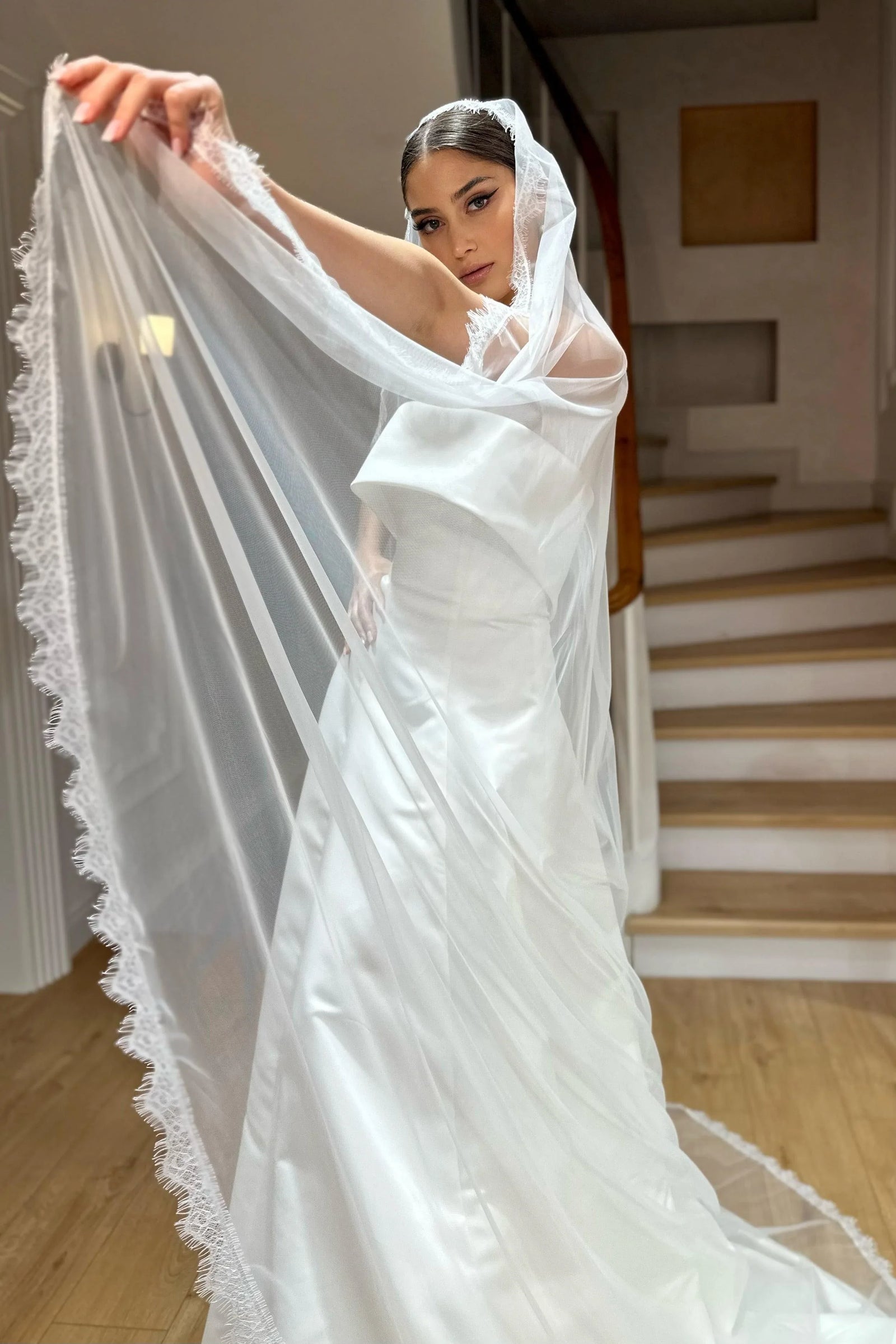 Mica Long Nun Veil with French Lace Edge | Mediha Cambaz Wedding