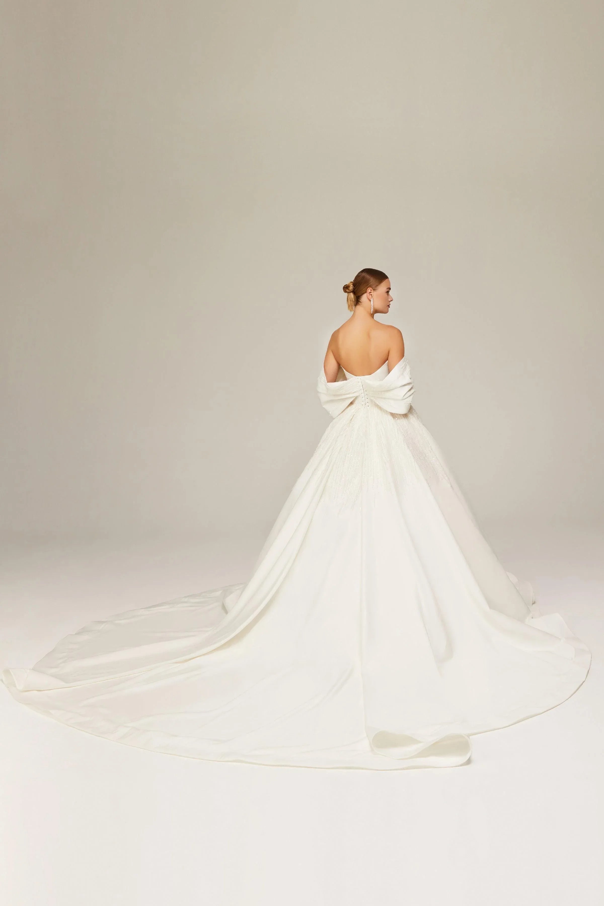 Nastya Çizgisel Dantel Prenses Model Gelinlik - Mediha Cambaz Bridal