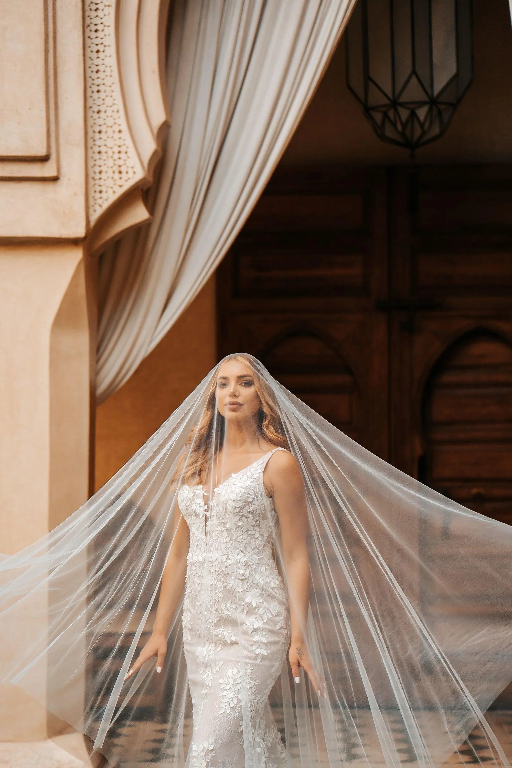 Nora Mariquine Fransız Dantel Balık Gelinlik - Mediha Cambaz Bridal