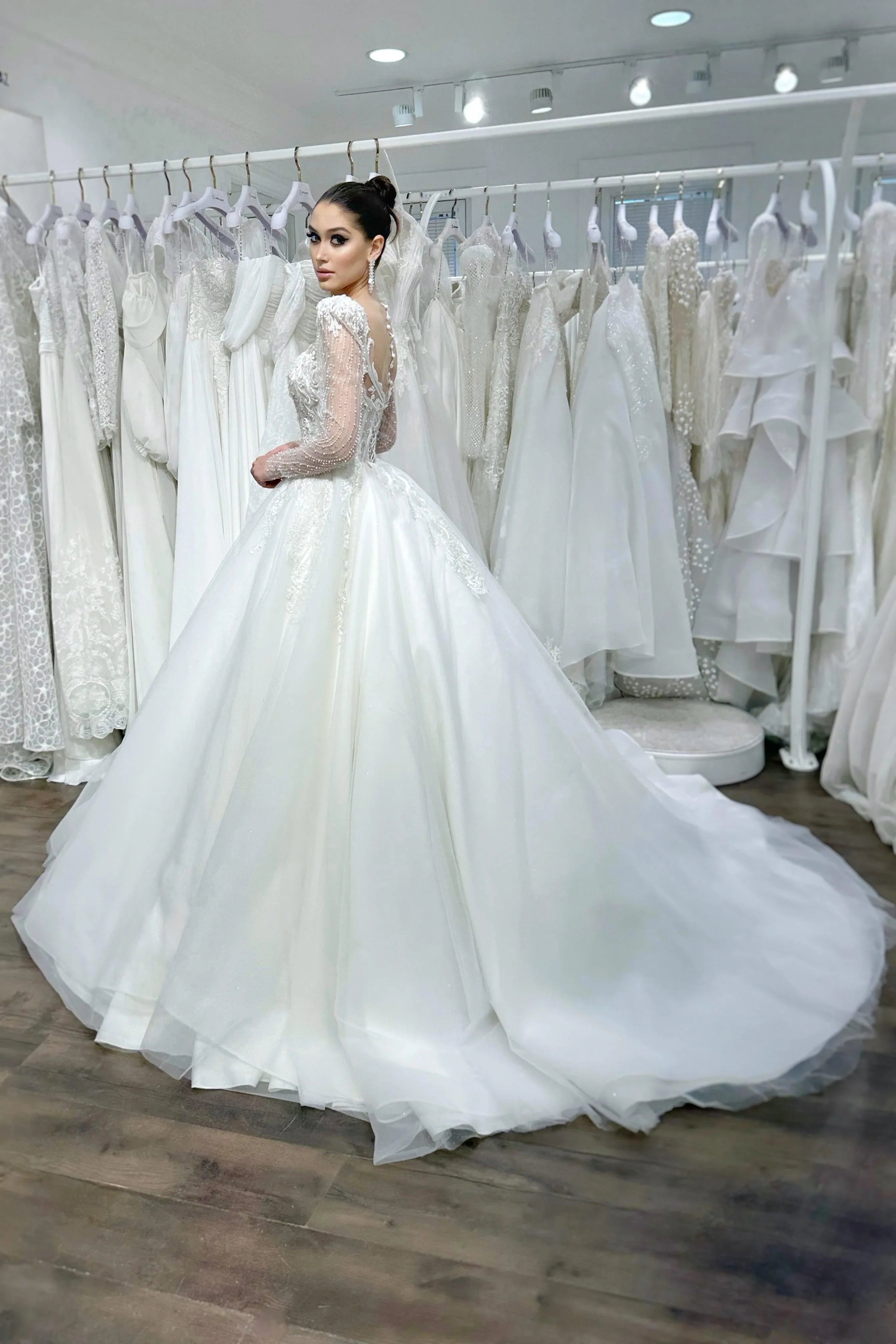 Pavia Kalp Yaka Dantel Prenses Model Gelinlik - Mediha Cambaz Bridal