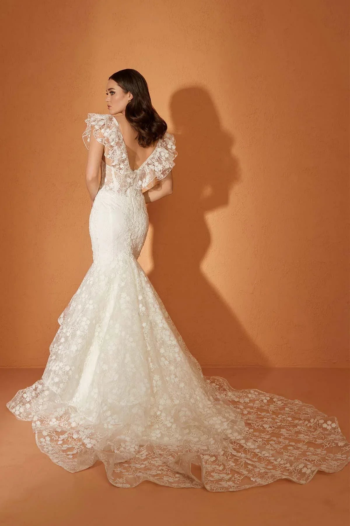 Petra Floral Lace M-Heart Neckline Mermaid Wedding Dress