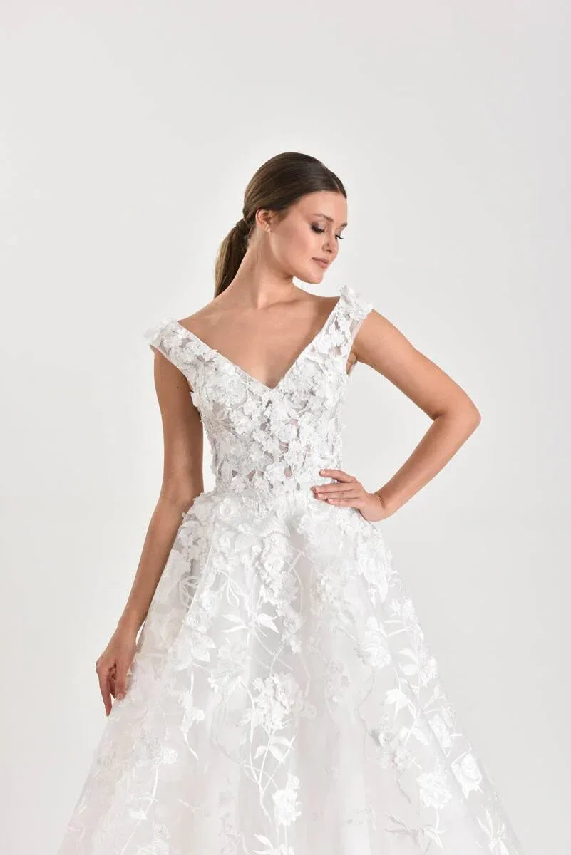 Sansa Üç Boyutlu Dantel Prenses Model Gelinlik - Mediha Cambaz Bridal