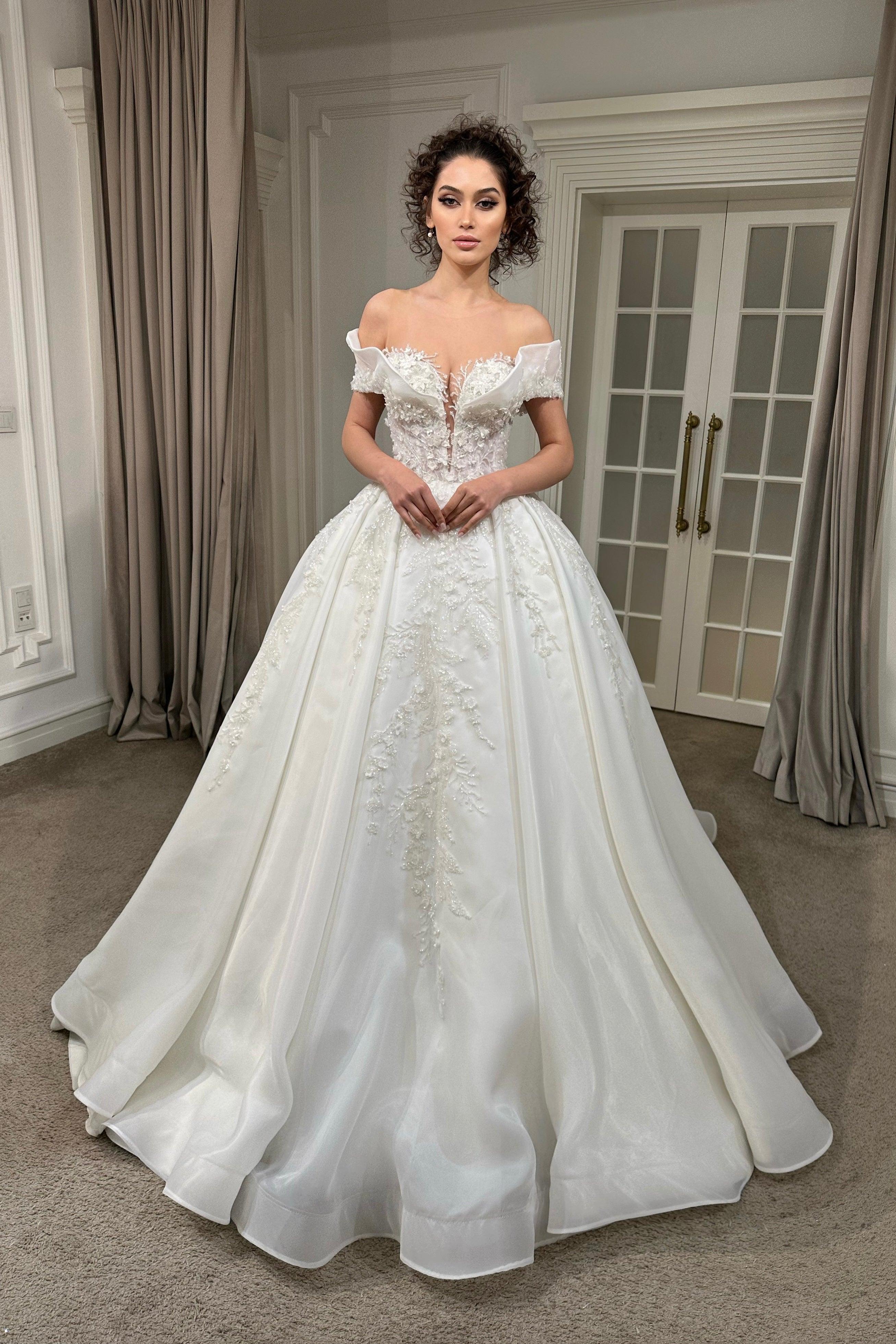 Sevilla Üç Boyutlu Dantelli Prenses Model Gelinlik - Mediha Cambaz Bridal