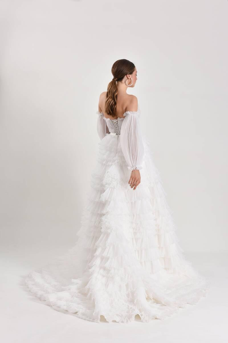 Sonya Fırfırlı Balon Kol Prenses Model Gelinlik - Mediha Cambaz Bridal