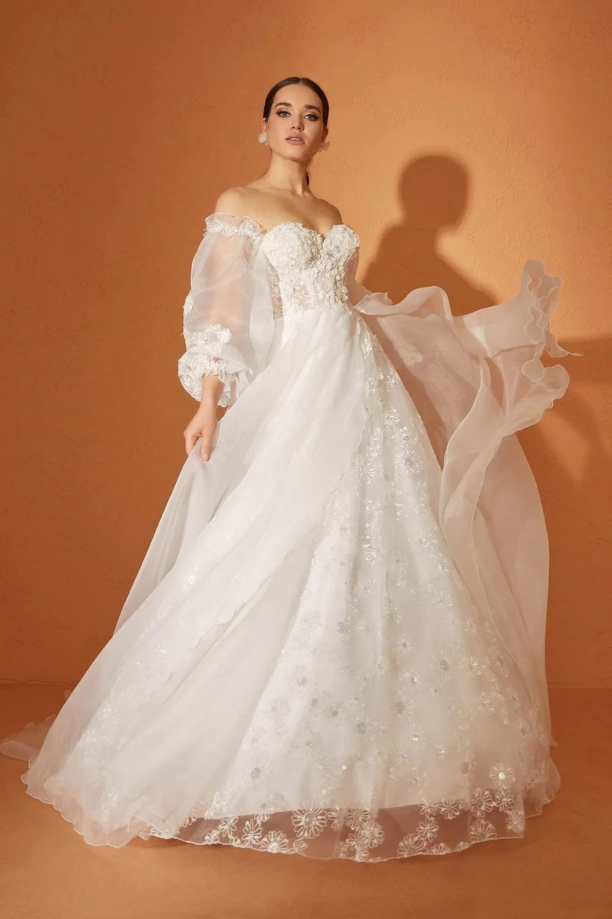 Sunny Üç Boyut Dantel Helen A Kesim Gelinlik - Mediha Cambaz Bridal