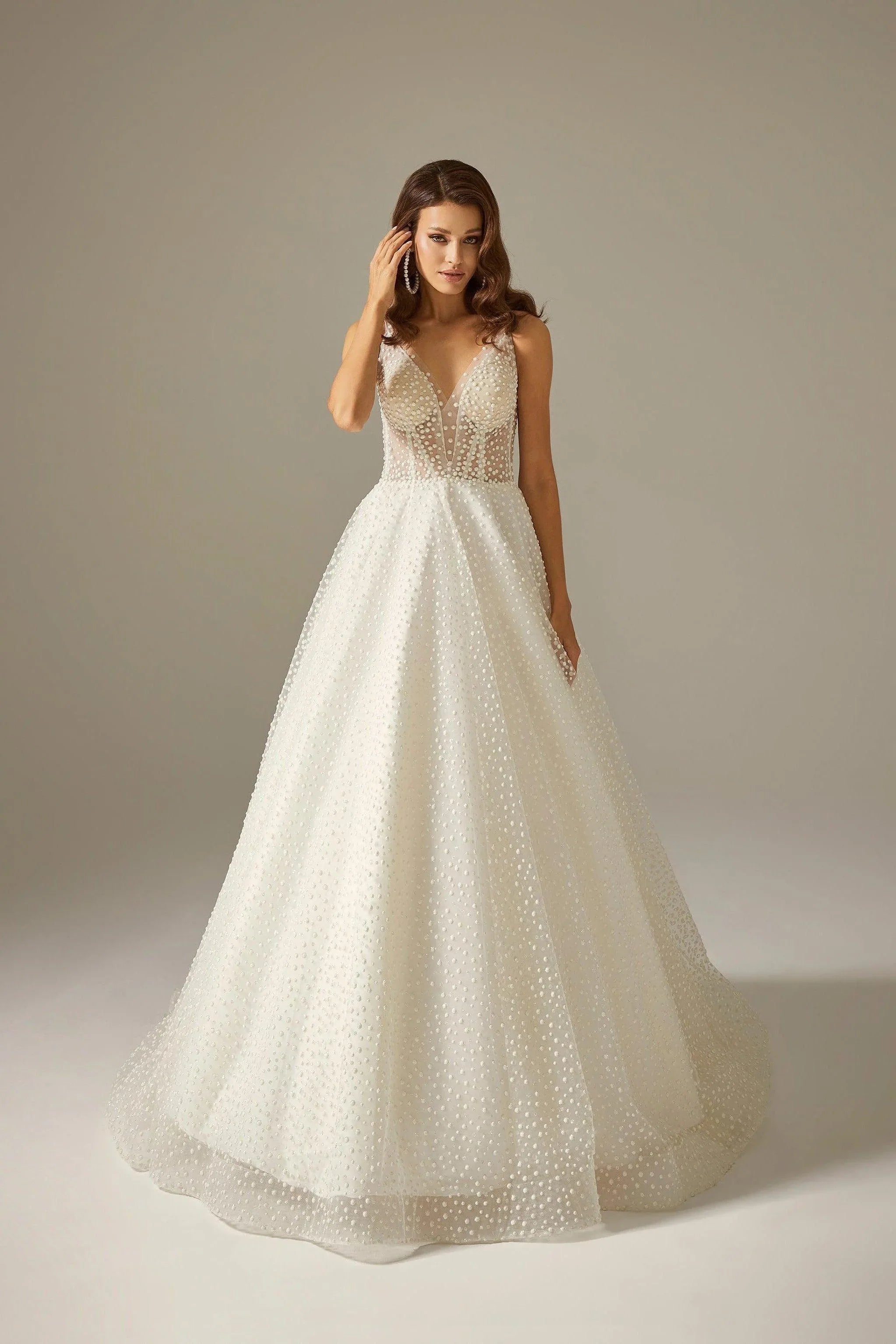 Tenty Simli Dantel Tül V Yaka A Kesim Gelinlik - Mediha Cambaz Bridal