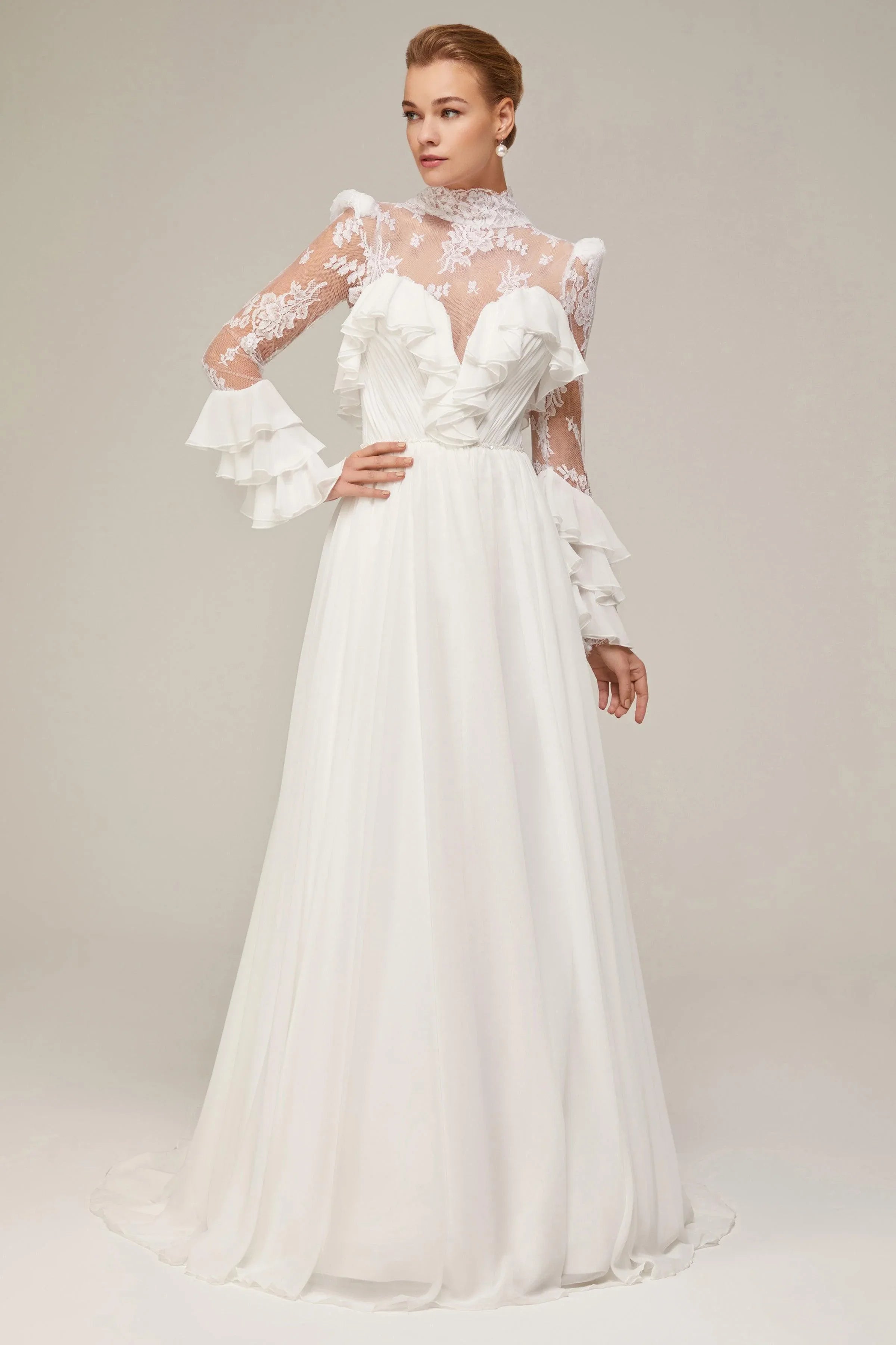 Vienna Şifon Drapeli Düz Kesim Gelinlik - Mediha Cambaz Bridal